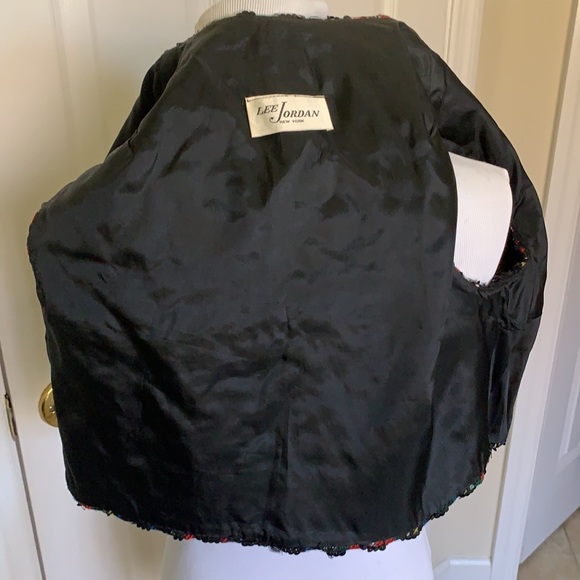 Vintage LEE JORDAN New York Red Tweed Plaid Sequence Cropped Short Vest - Picture 6 of 7